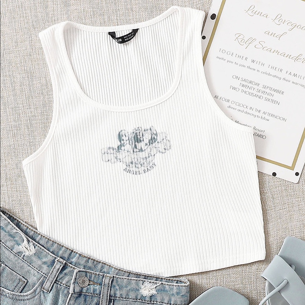 Letter and angle print , rib knit tank top